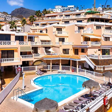 شقة Terrace Paradise Court & Sea View أذيخي